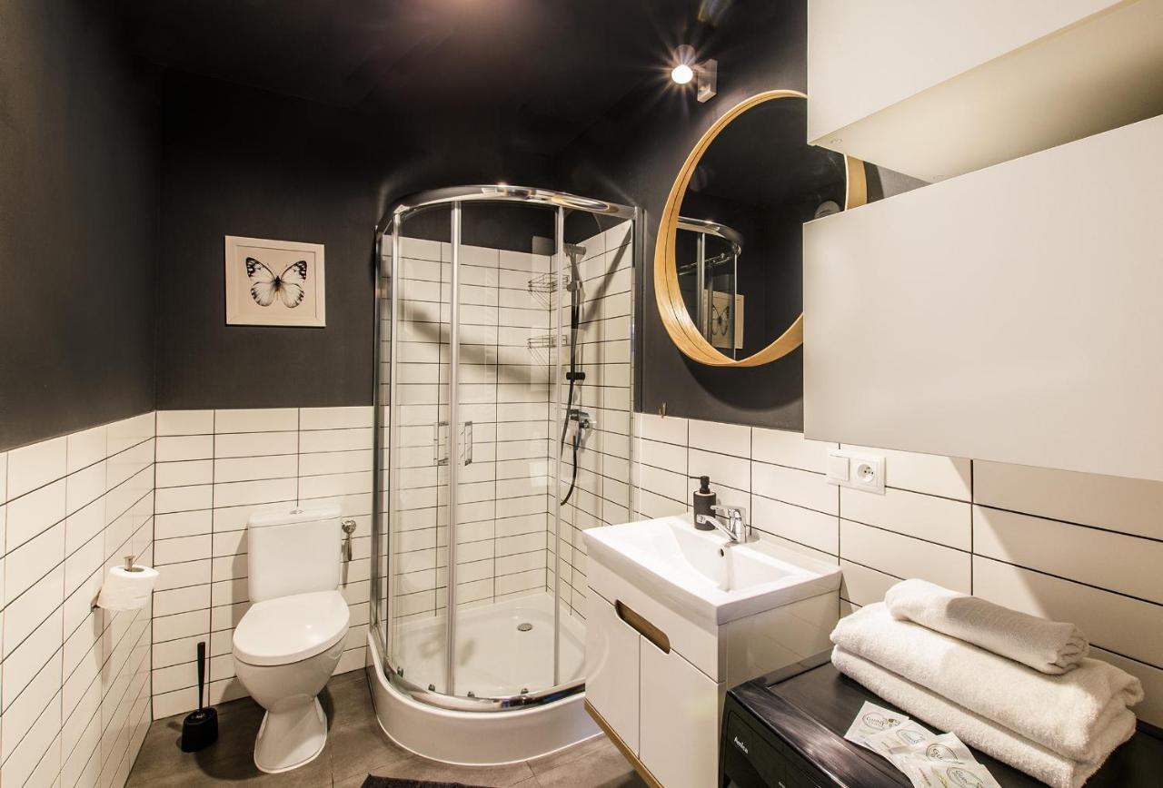 Smart Rental Management Apartments - City Center วรอตซวาฟ ภายนอก รูปภาพ